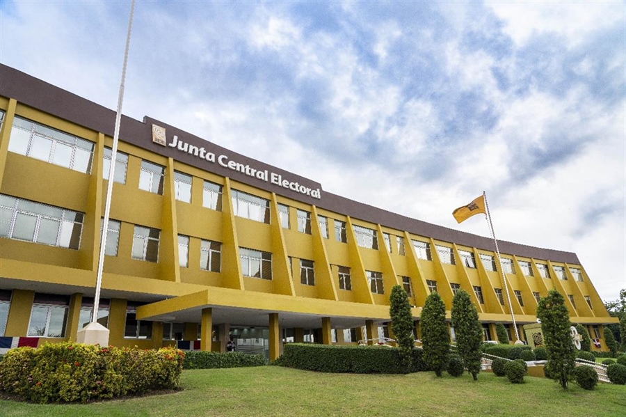 La nueva cédula: Un proyecto de Estado