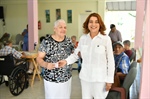 JCE entrega la nueva cédula a adultos mayores del Hogar de Ancianos América Esperanza en SFM